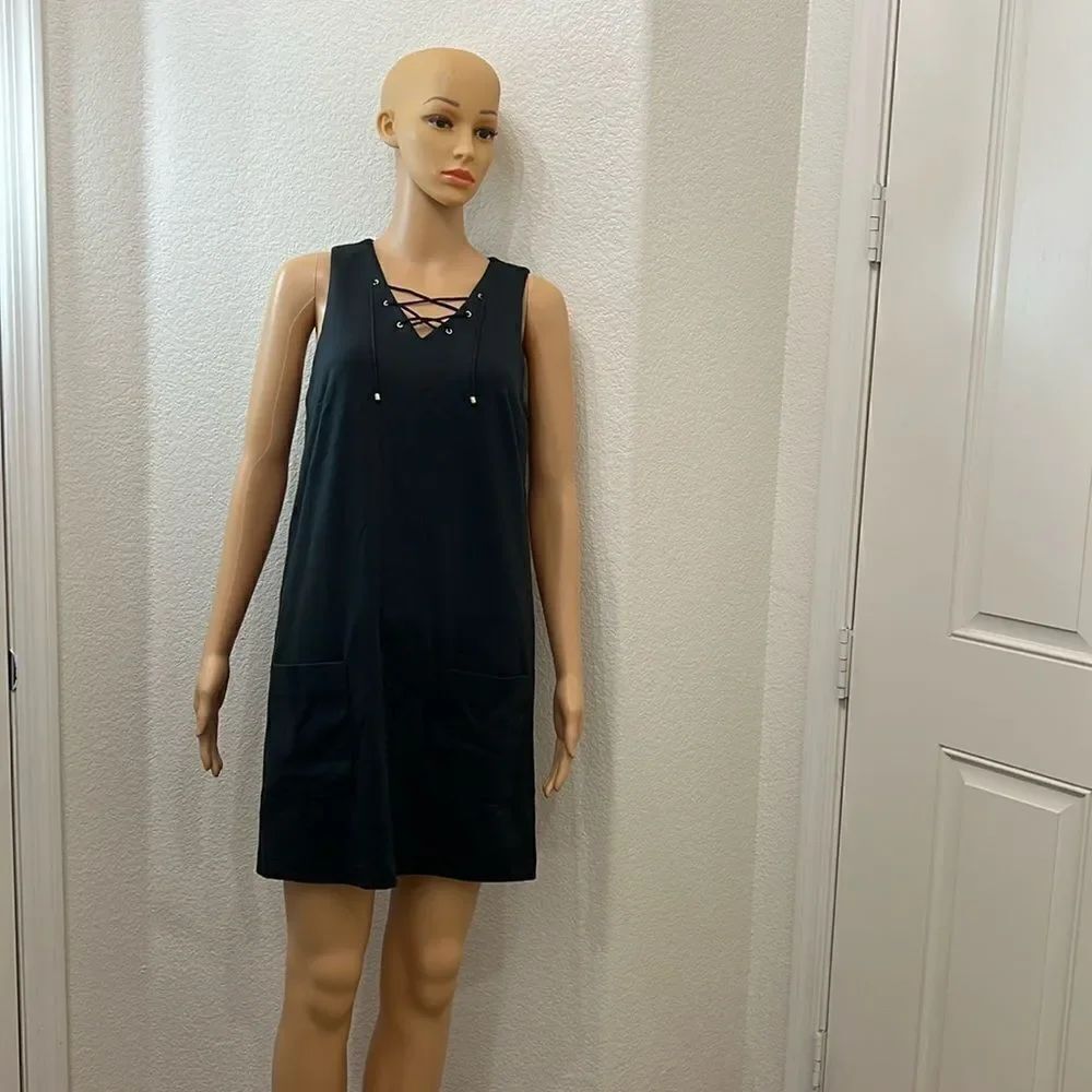 C Woman’s Black Dress Sz Small V Neck Tie Gold Accents Sleeveless Mini Pockets